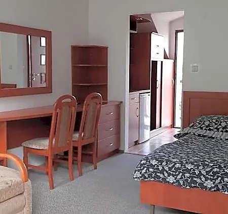 Letnia Przystan Rowy Hotel 3*